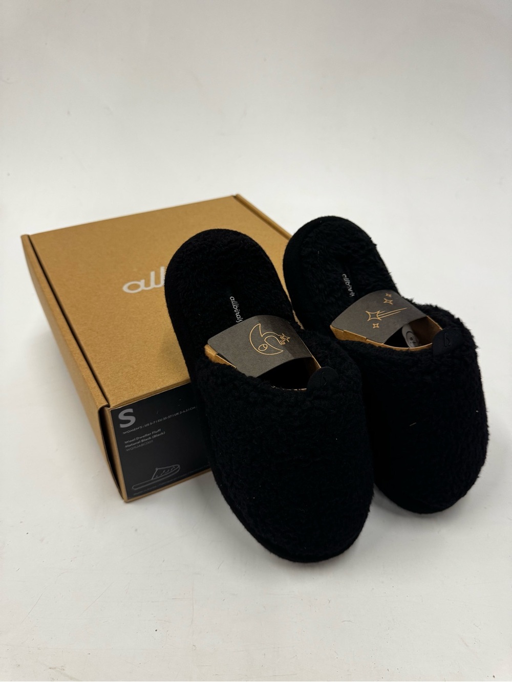 NIB Allbirds Wool Dweller Fluff Slipper in Black Women’s Size Small